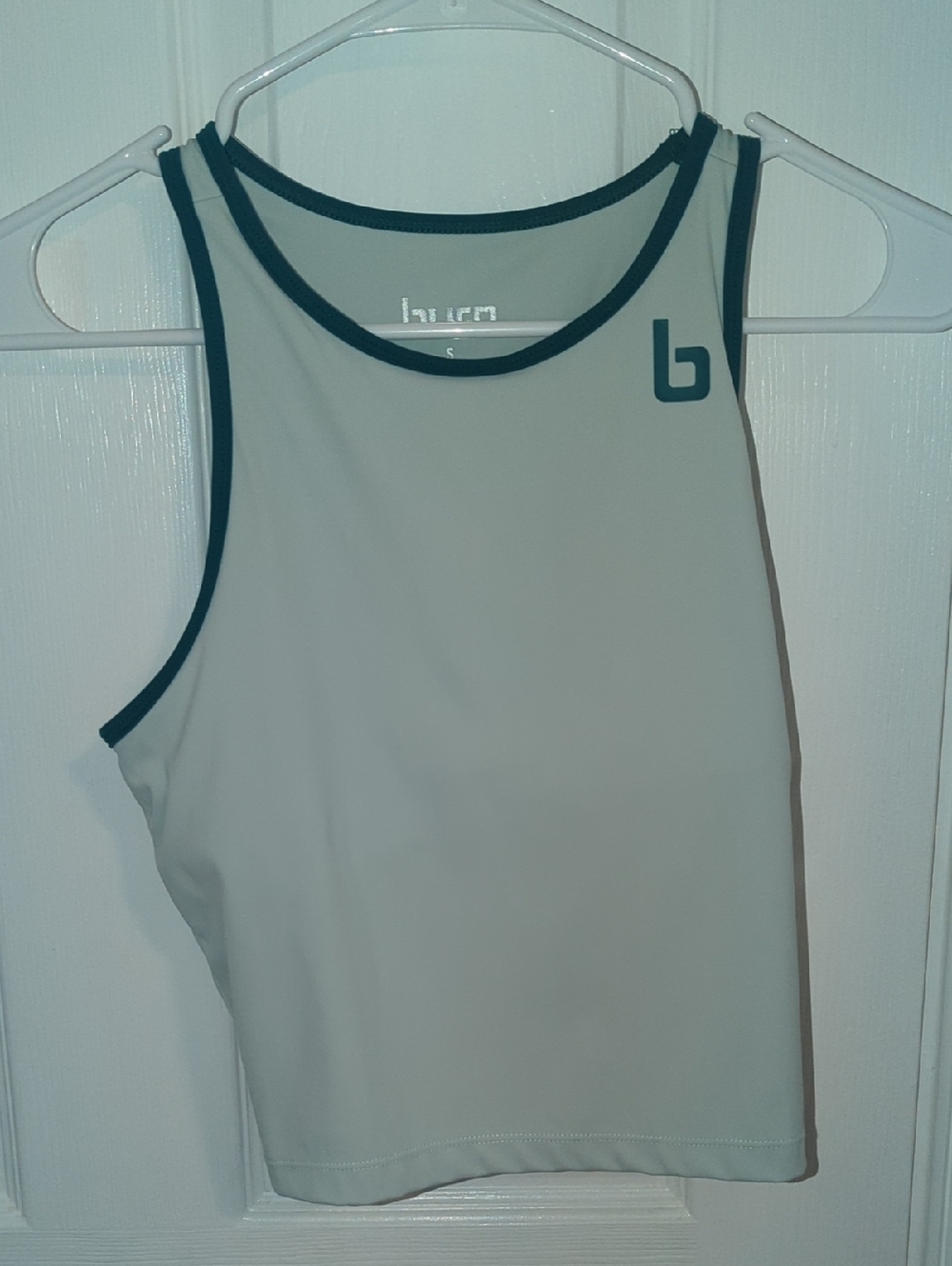 BURN Boot Camp Active Crop Tank in Light Blue/Green with Teal Trim In Size Small